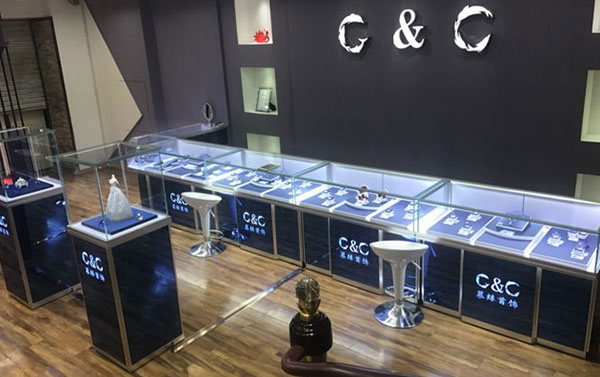 高檔珠寶展柜現(xiàn)貨能夠盡快發(fā)貨嗎？